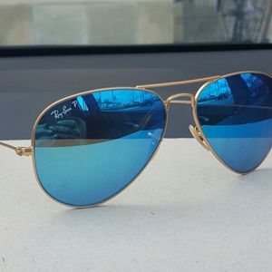 Ray Ban Gold Aviators